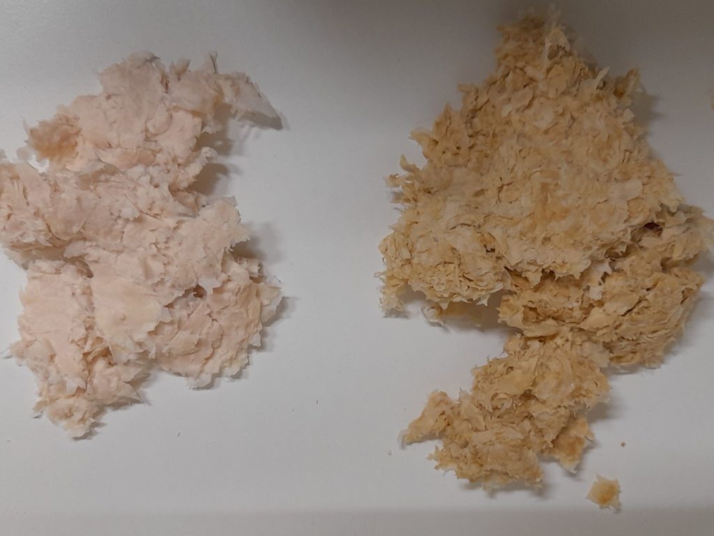 Frische Membran im Vergleich zu einer bei Raumtemperatur gelagerten Membran Frische Membran vs. Membran, die vor der Trennung, nach mehrere Tage bei Raumtemperatur gelagert wurde.